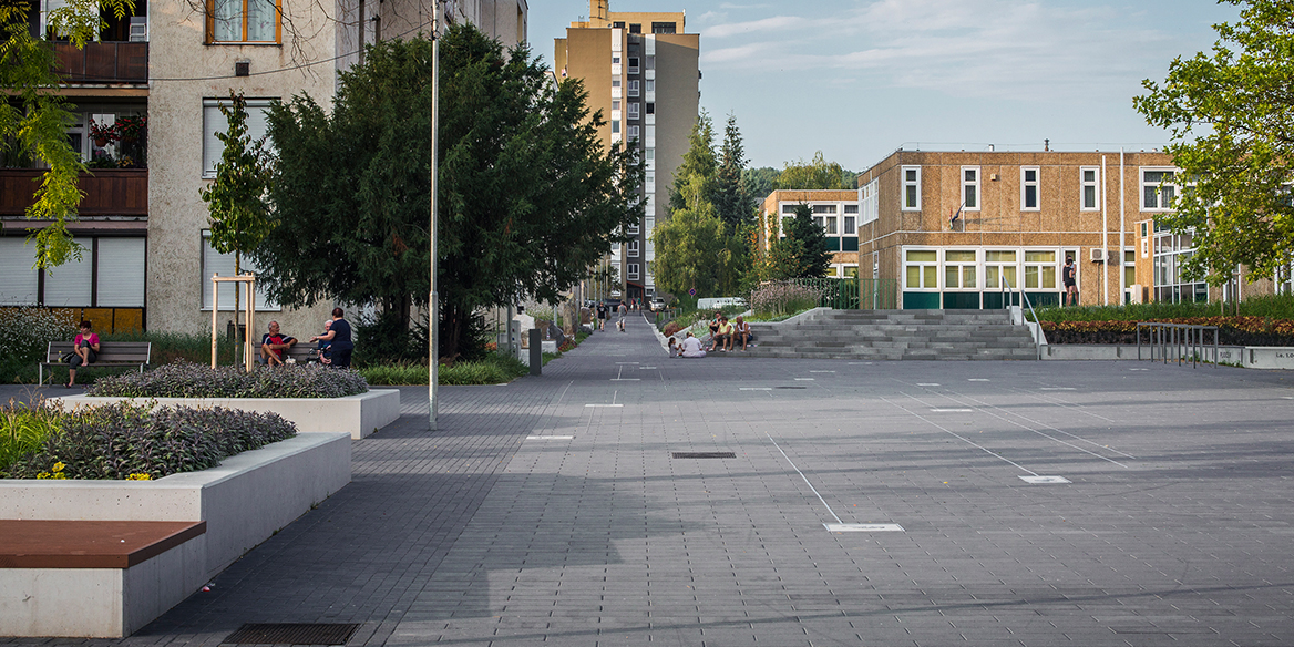 sld 07 Beszterce tér CsSz 1168x584